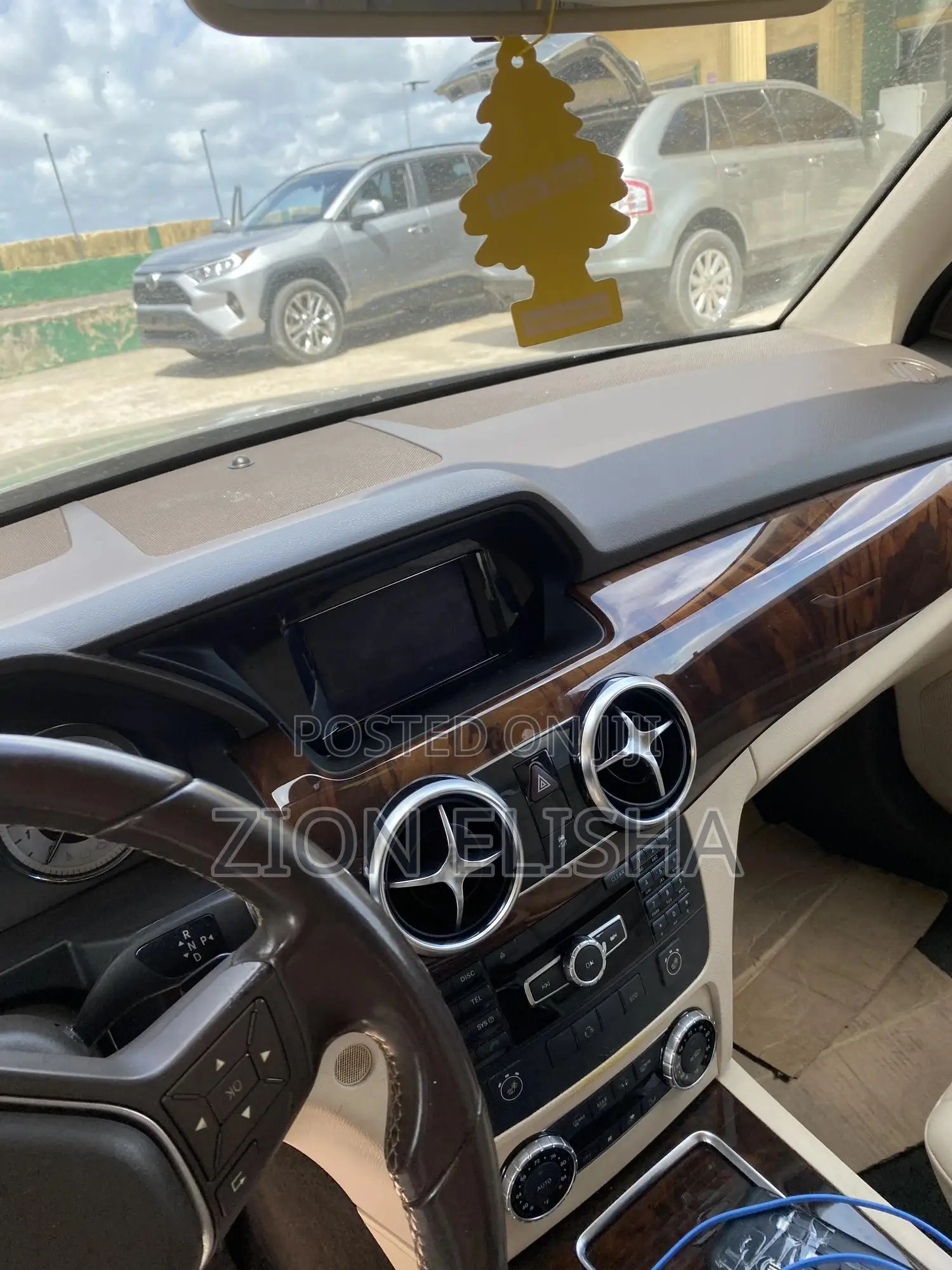Mercedes-Benz GLK-Class 350 4MATIC 2014 Brown