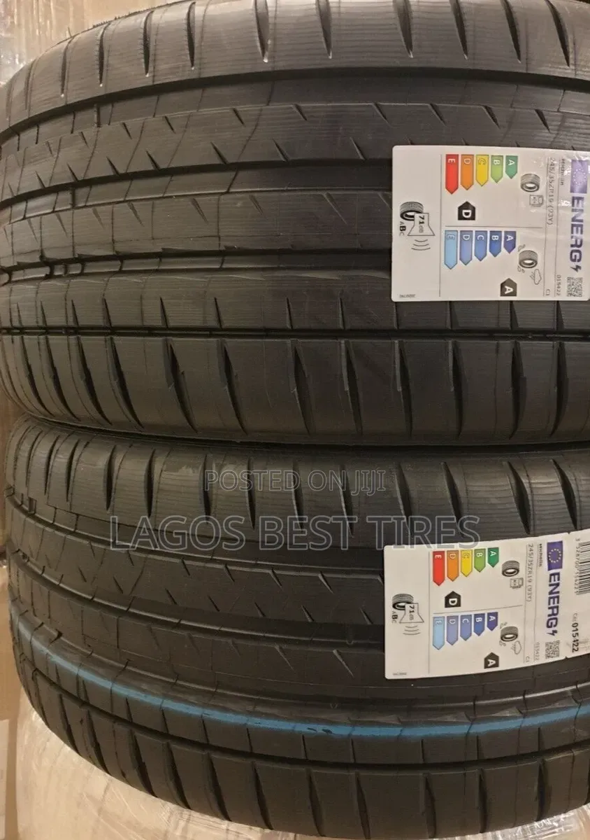 Michelin Pilot Sport 4 S (285/40zr23) - Brand New