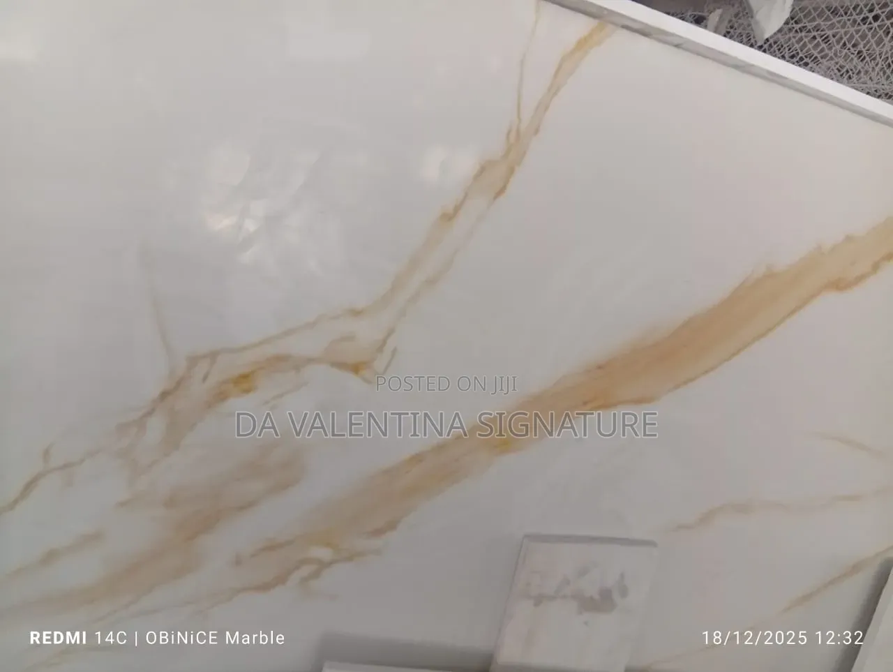 High Quality Carrera Gold Marble