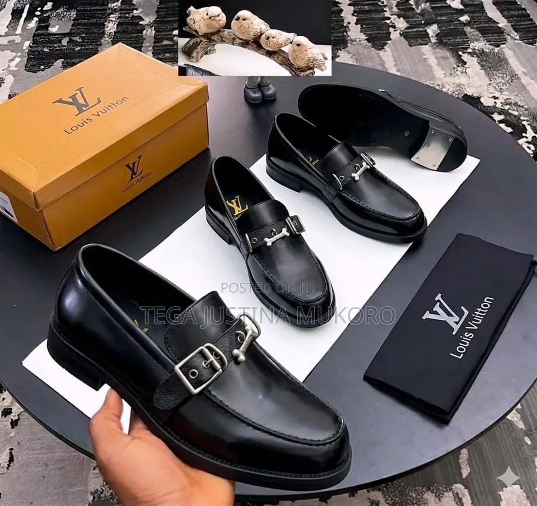 Louis Vuitton Buckle Closure Men's Footwear