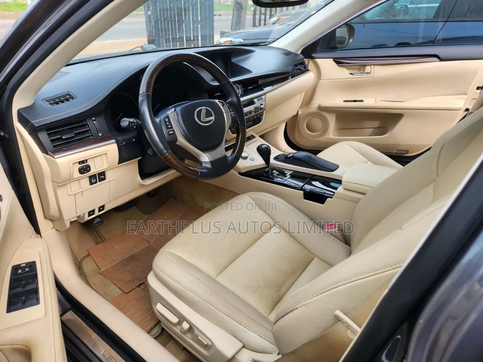 Lexus ES 350 FWD 2014 Gray