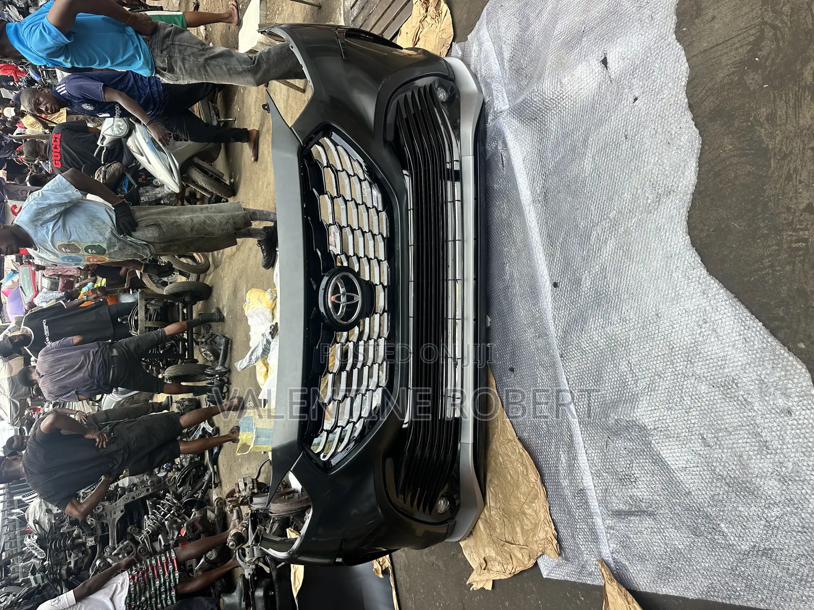 Complete Front Bumper Toyota Highlander 2022 Se