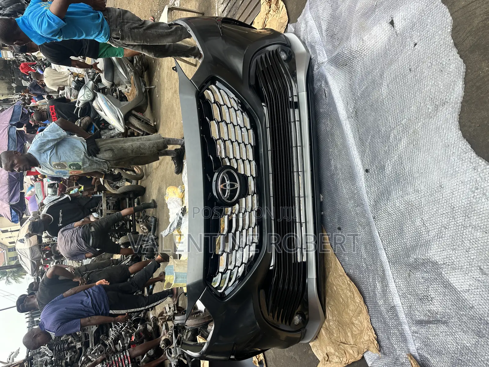 Complete Front Bumper Toyota Highlander 2022 Se