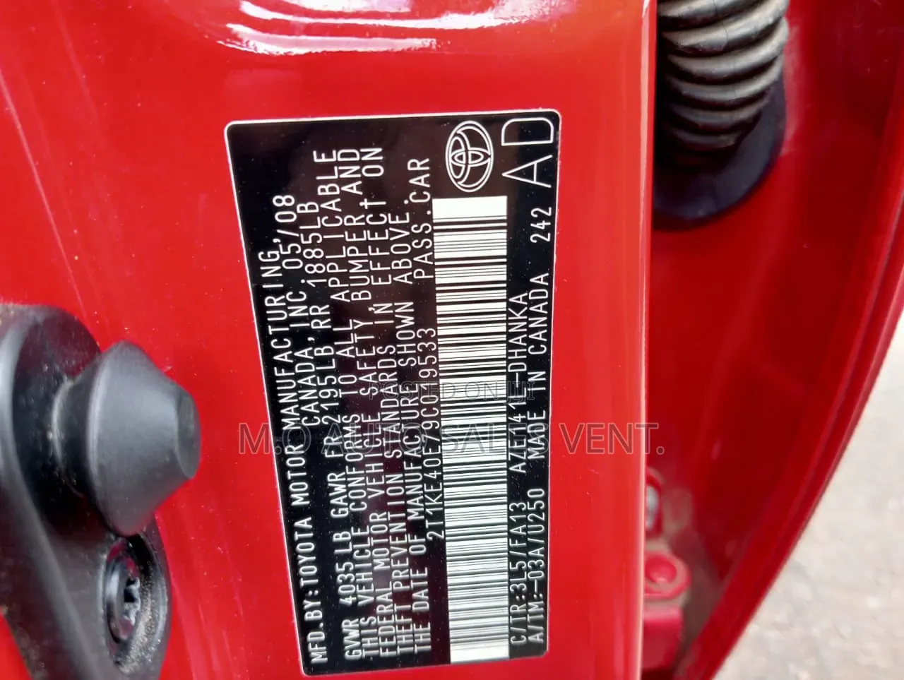 Toyota Matrix Hatchback FWD (1.8L 4cyl 5M) 2008 Red