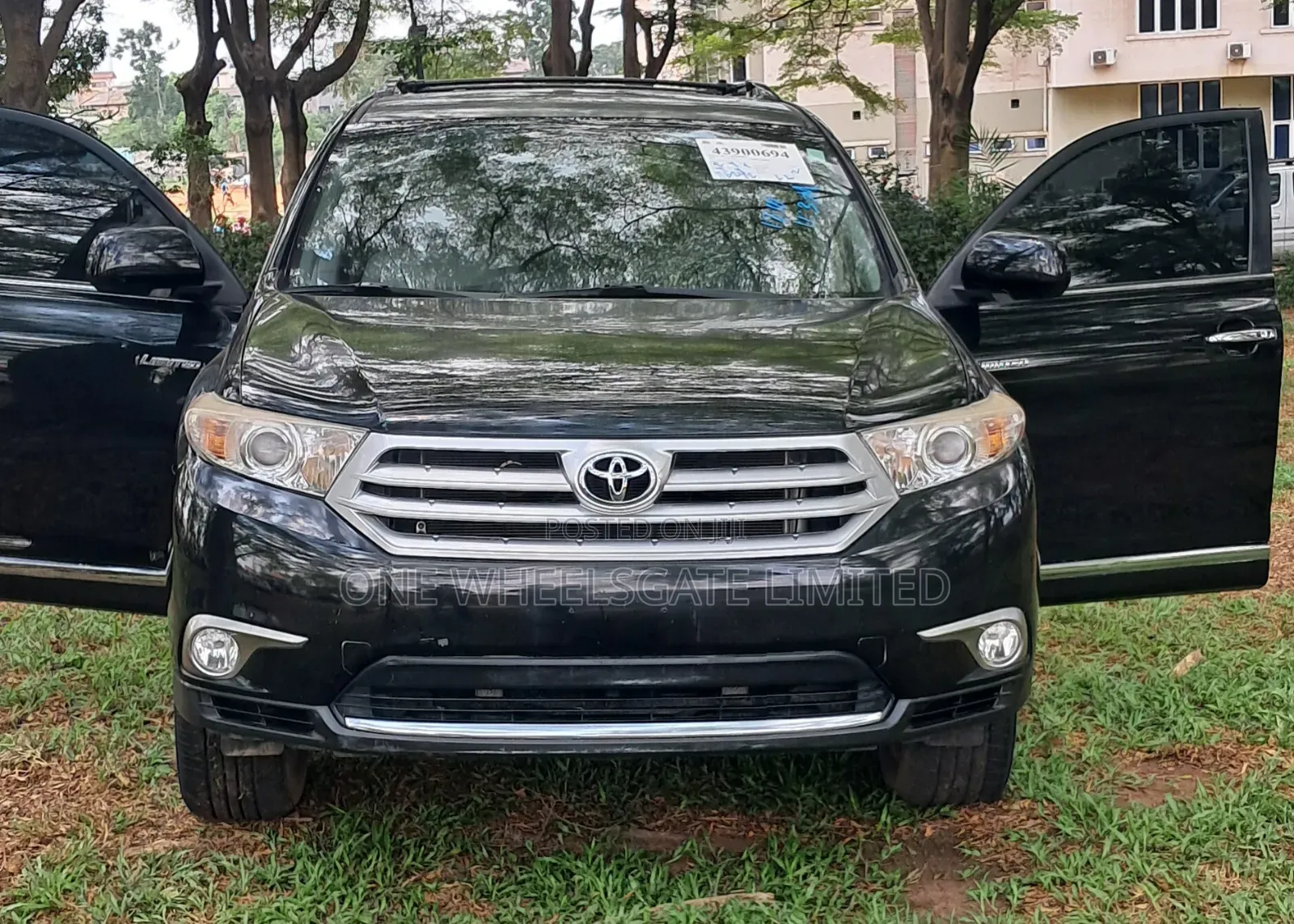 Toyota Highlander Limited 2012 Black