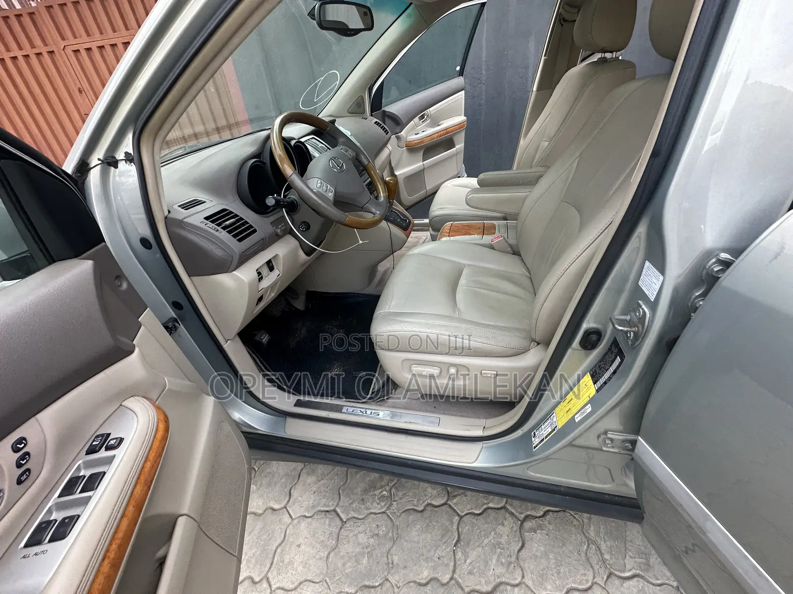 Lexus RX 330 2006 Gold