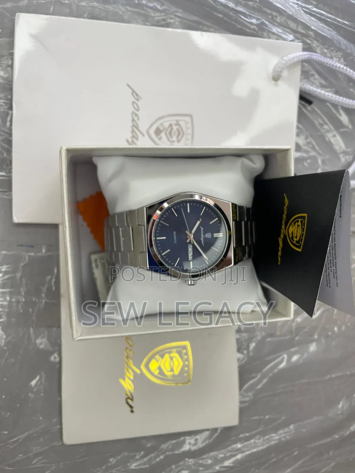 Poedagar Chain Wrist Watch