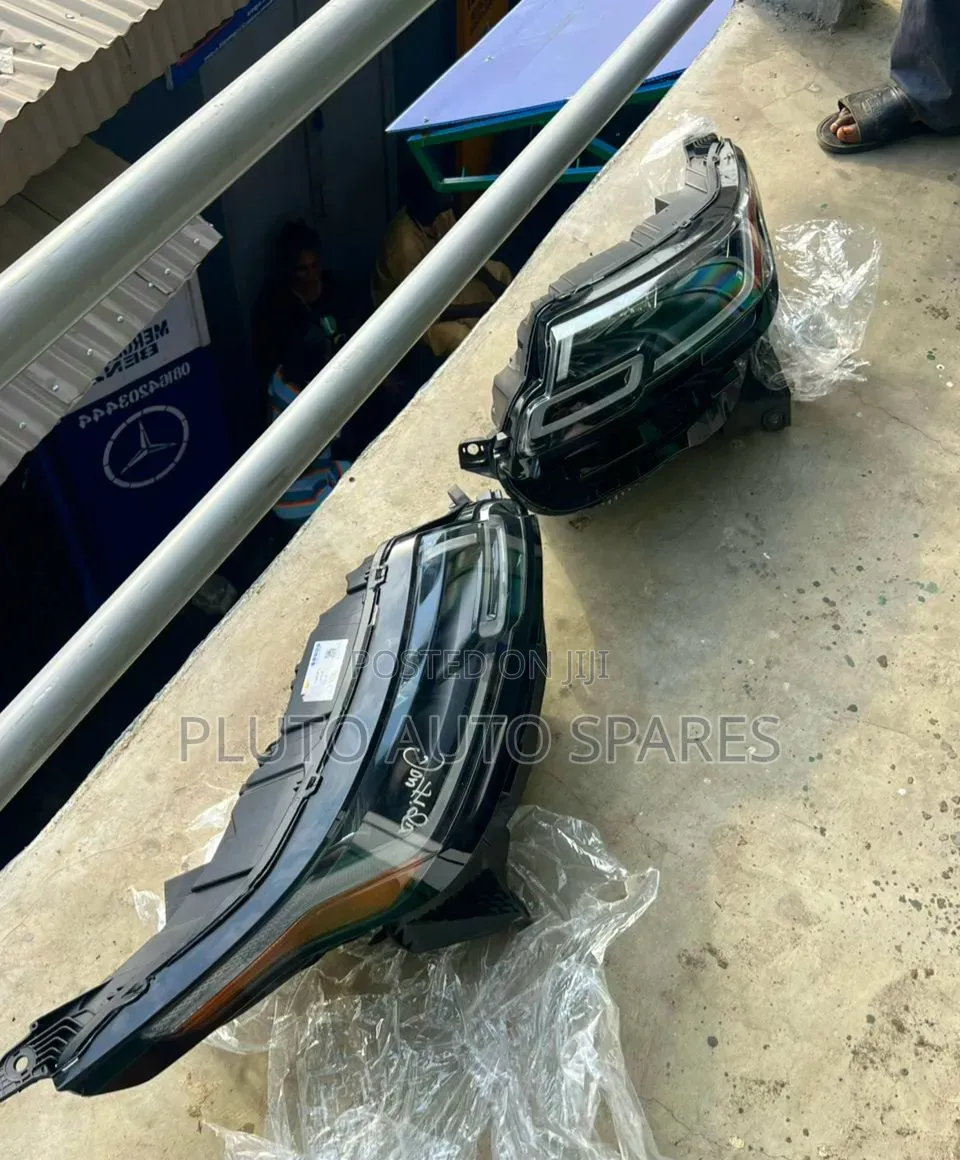 Headlights Complete Set for Range Rover Velar