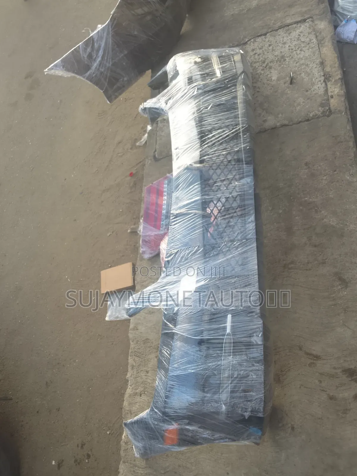 Mercedes Benz Front Bumper C300 204