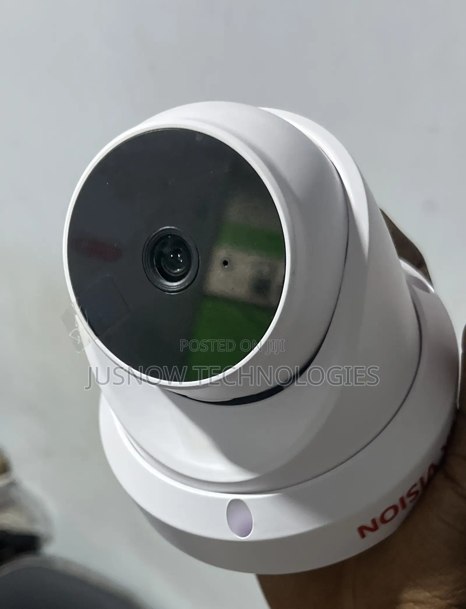Wireless Camera With Night Vision Two-Way Audio
