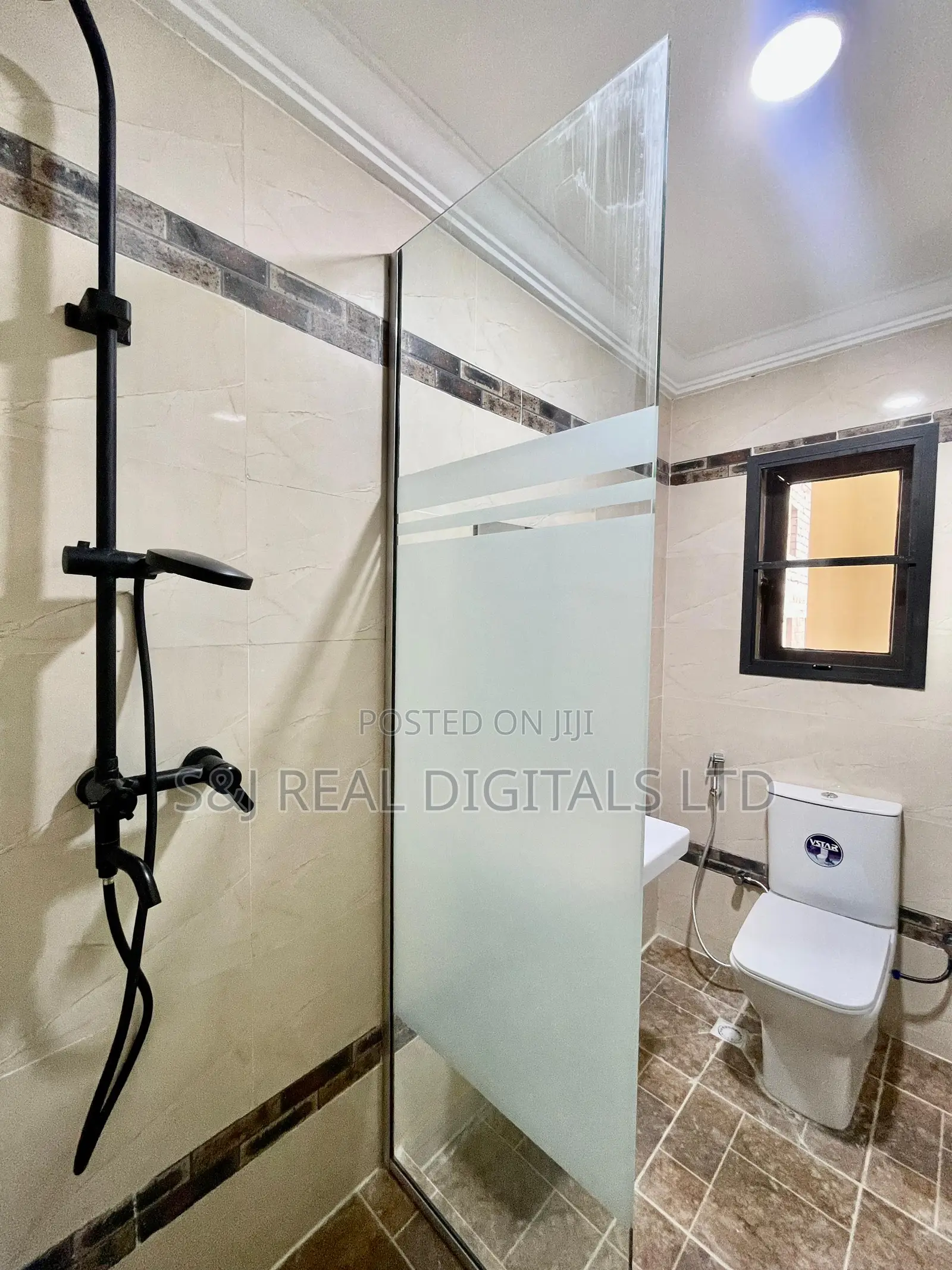 20bdrm Apartment in Katampe (Main) for sale