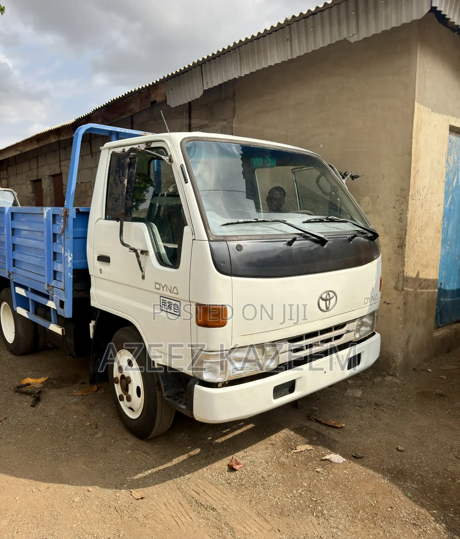 Toyota Dyna 200 Belgium 2rz Injector Engine ( Tokunbo )