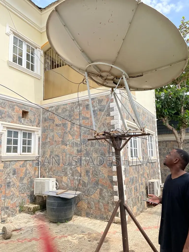 4bdrm Duplex in Supercell Estate for sale