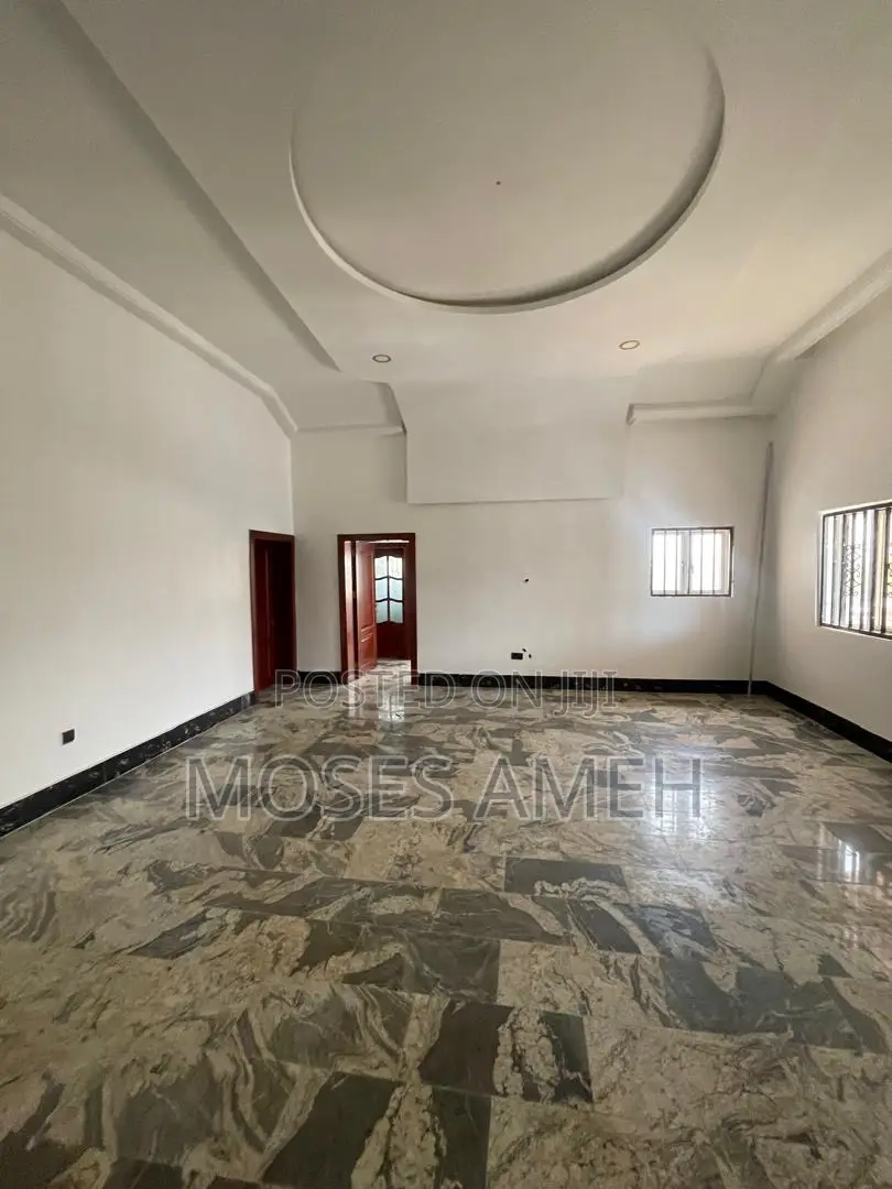 5bdrm Duplex in Wuye for rent