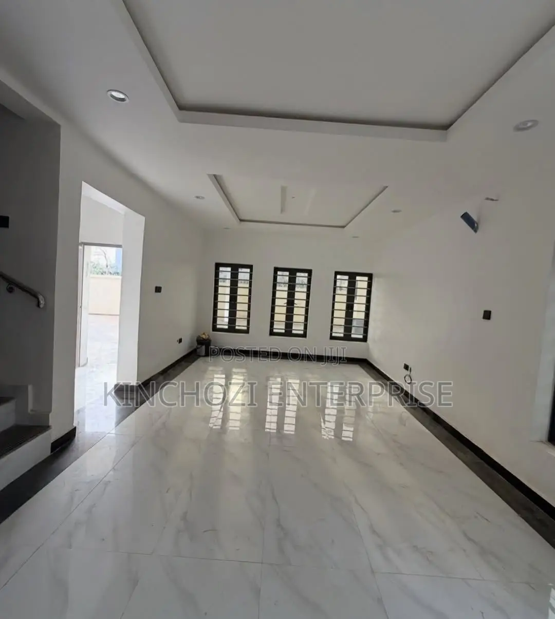 4bdrm Townhouse / Terrace in Katampe Main for rent