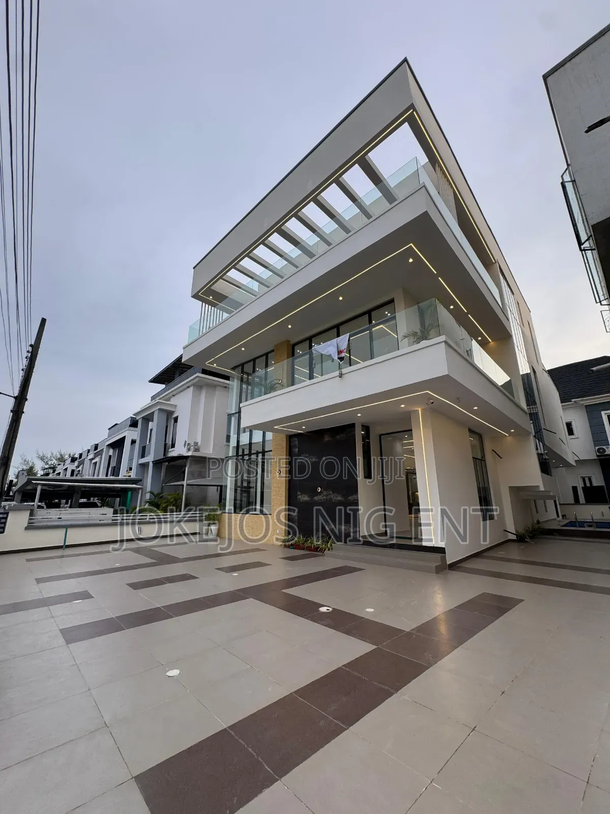 5bdrm Duplex in Lekki County Estate, Ikota for sale