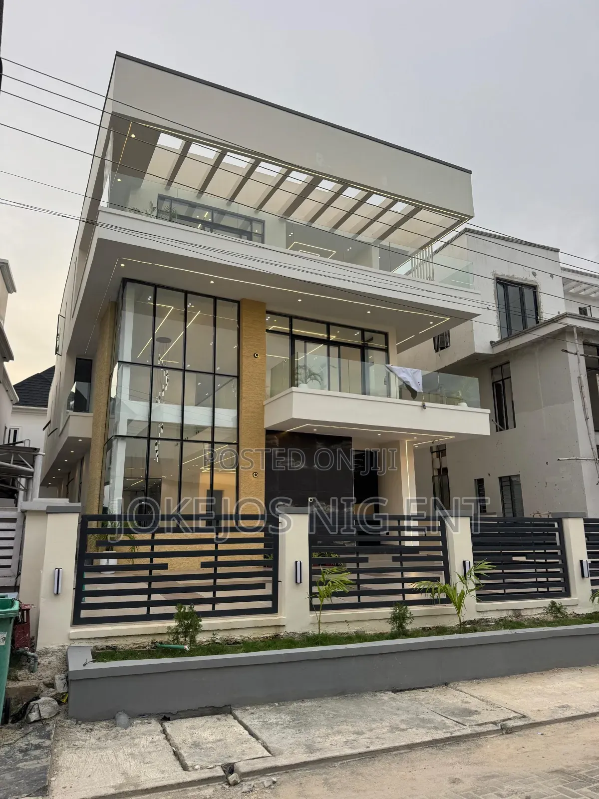 5bdrm Duplex in Lekki County Estate, Ikota for sale