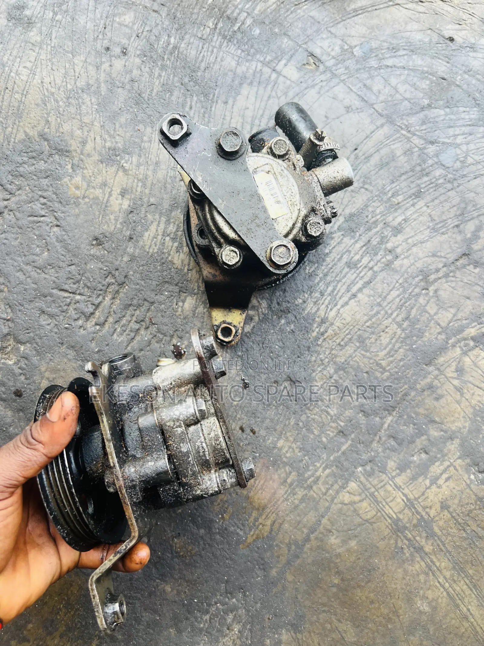 3mz Power Steering Pump for Toyota Sienna,High Lander,Lexus 300 V6