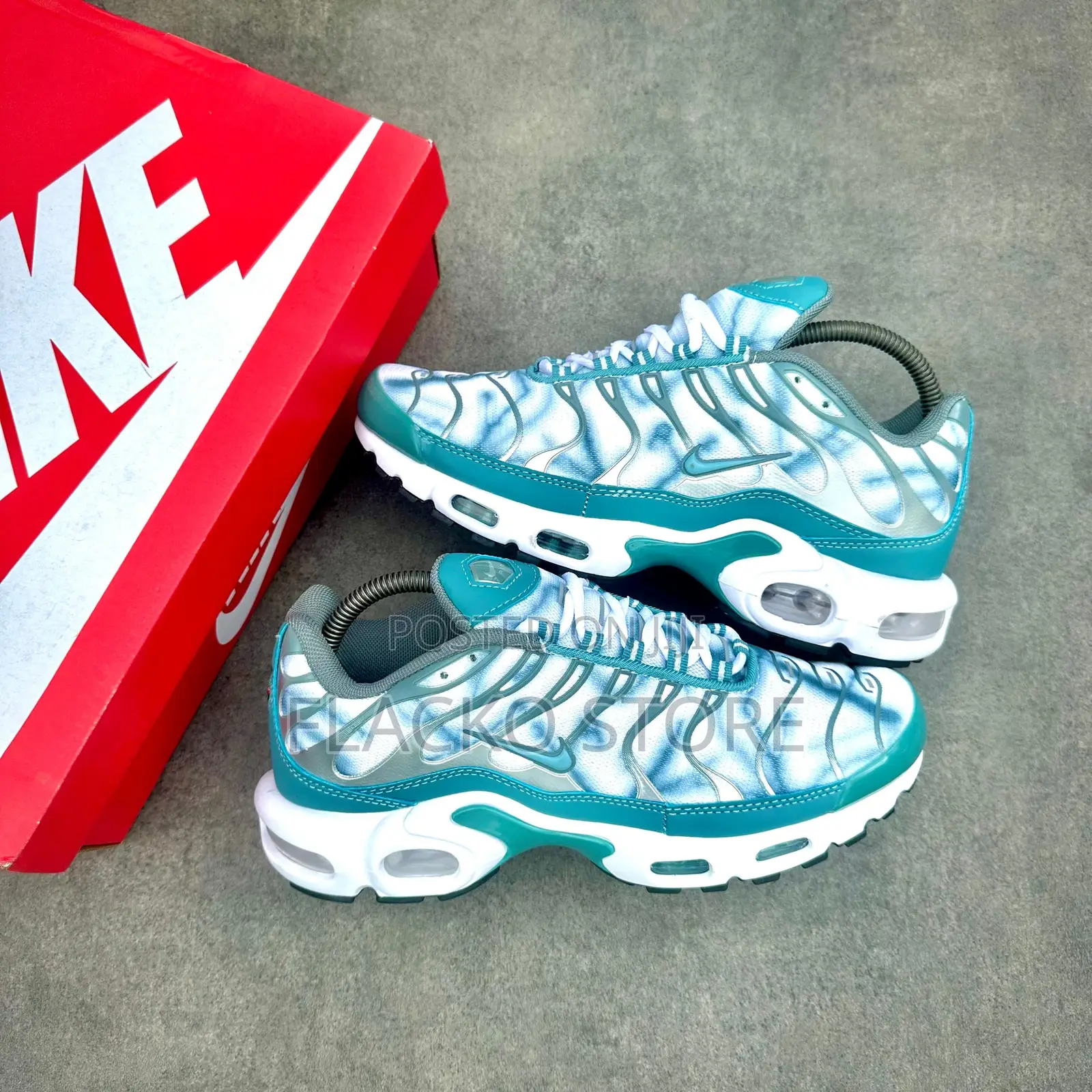 Original Nike Air Max Plus Tn Origin Waterways Sneakers