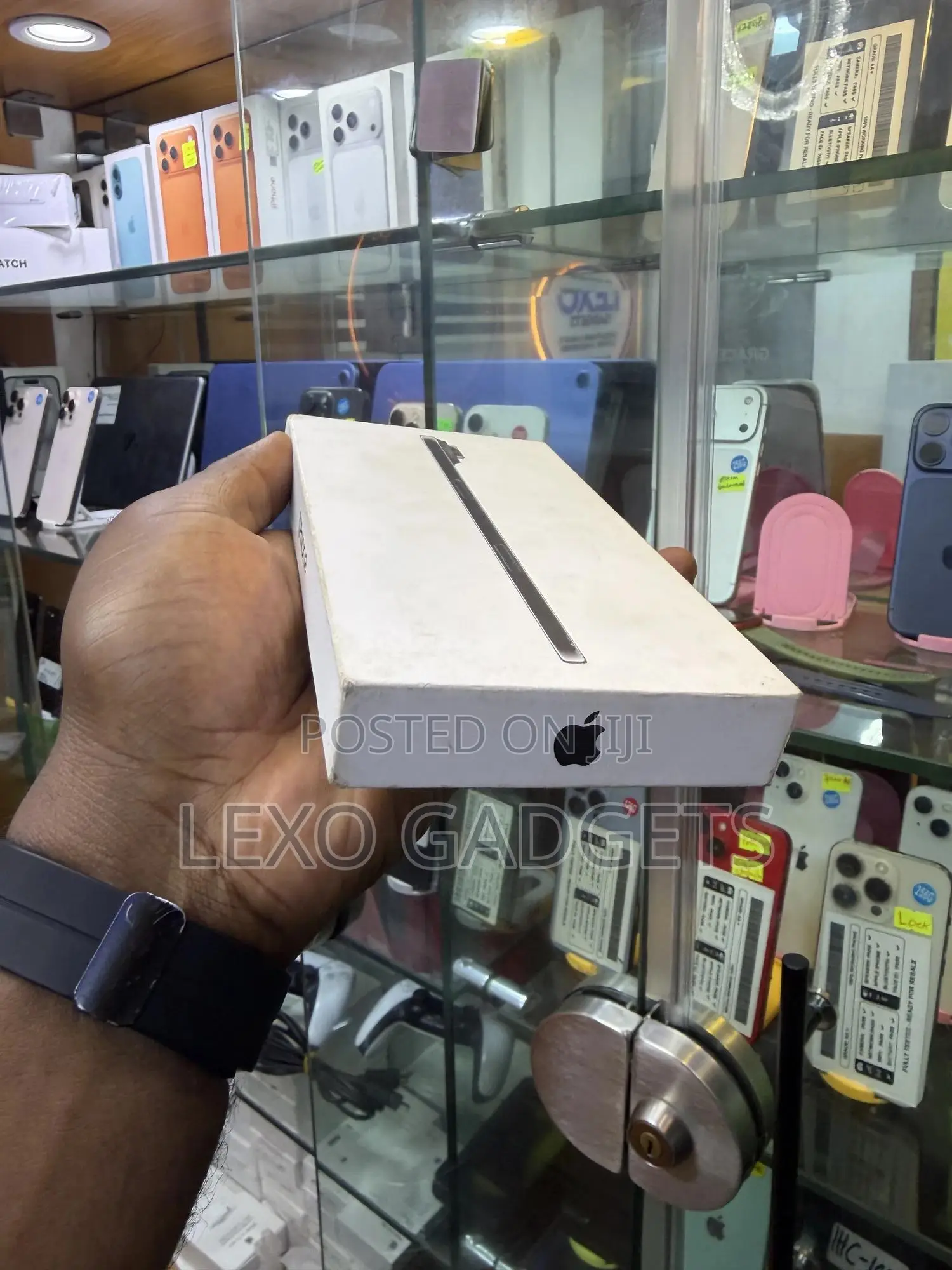 New Apple iPhone Air 256 GB Black