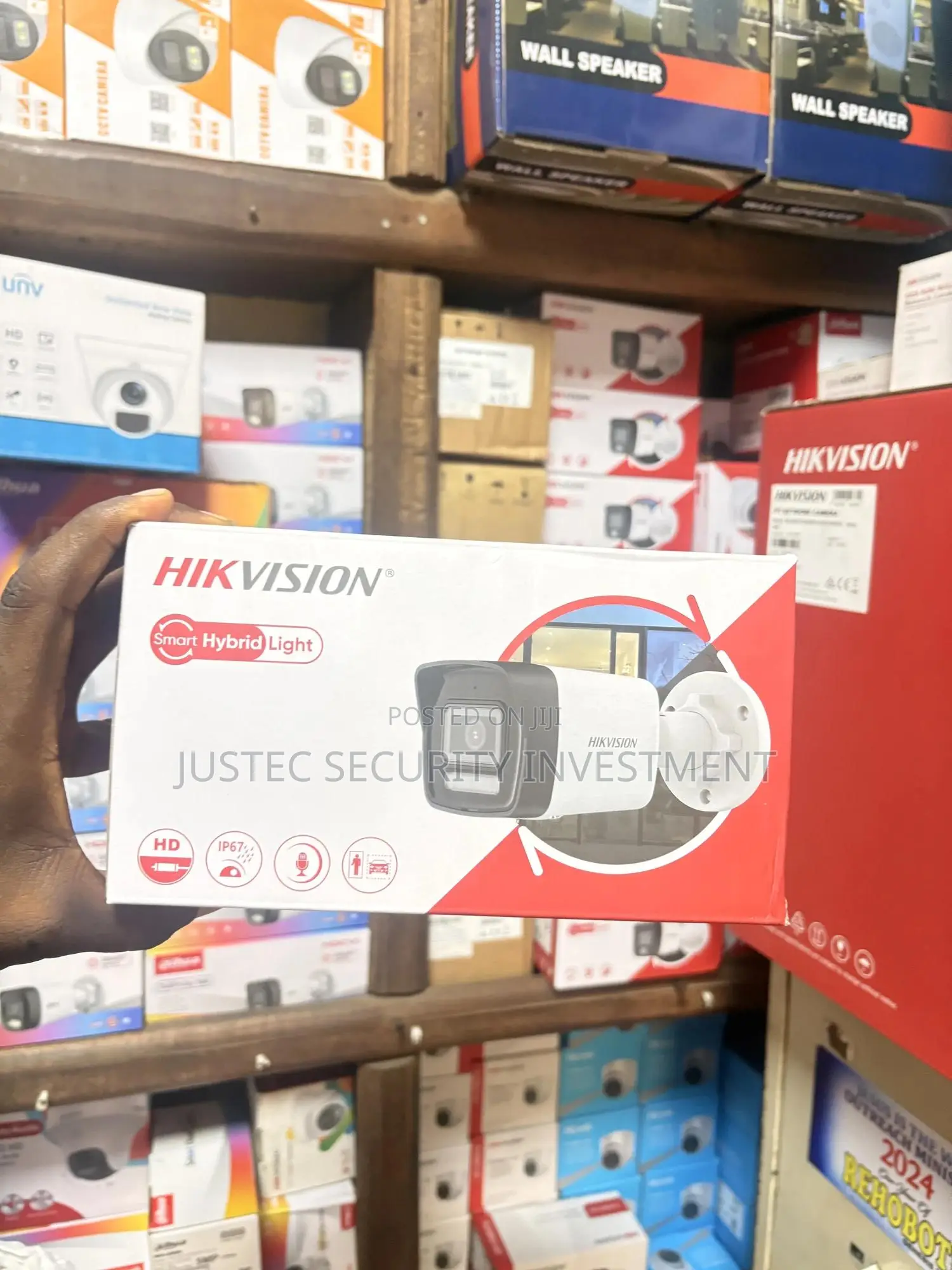 4mp Ip Camera With Audio Hikvision Colur Vu