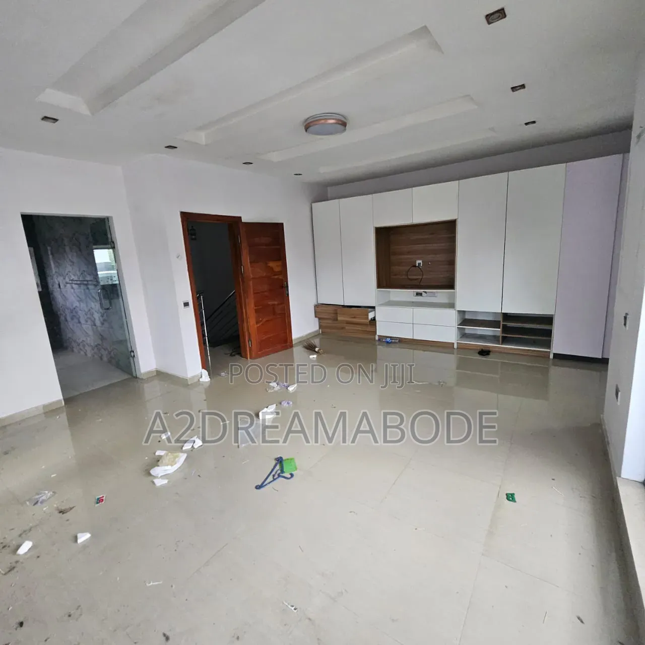 5bdrm Duplex in Magodo Phase 2 Gra for rent