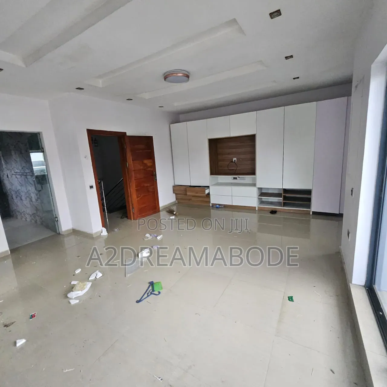 5bdrm Duplex in Magodo Phase 2 Gra for rent