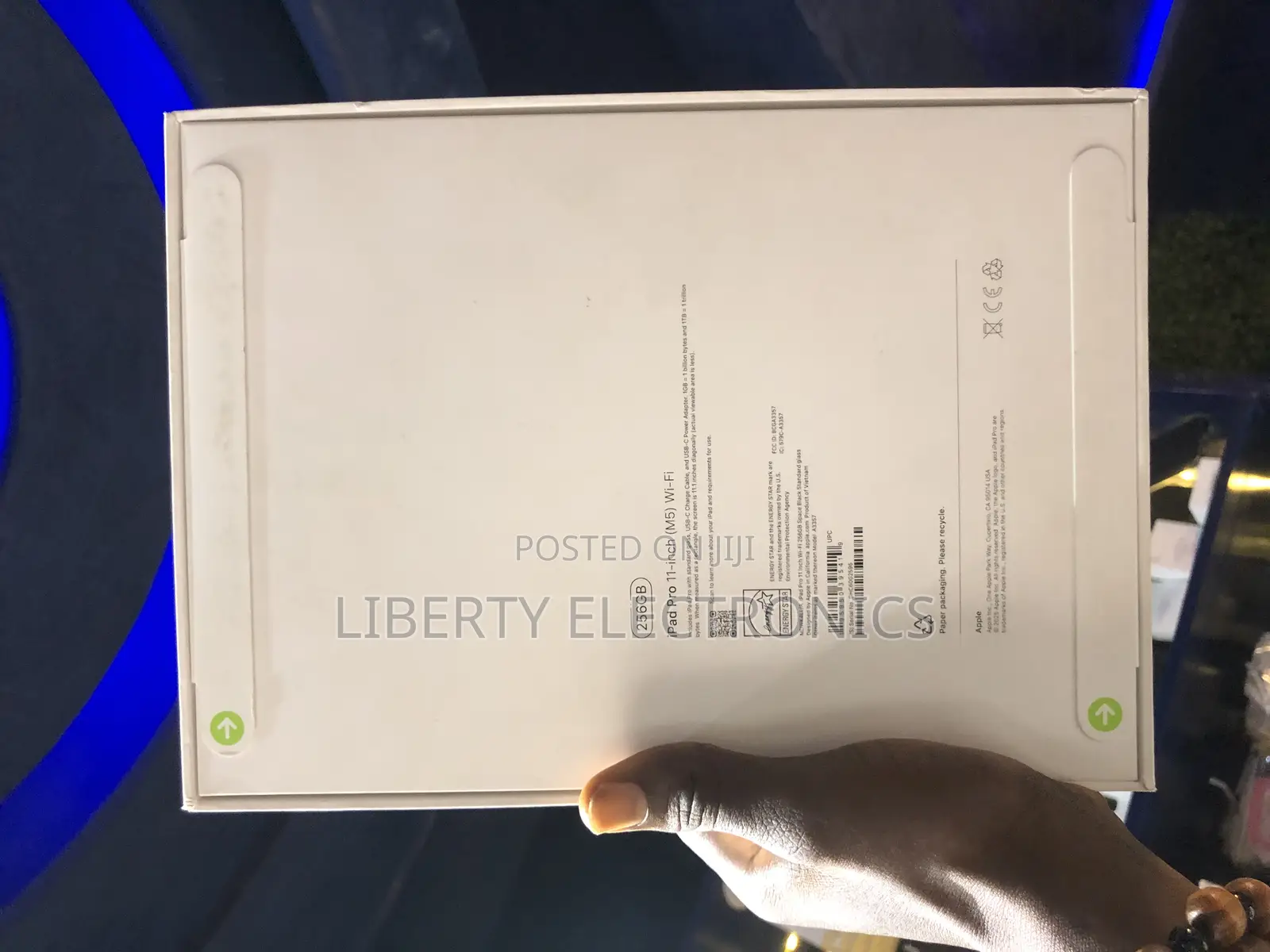 New Apple iPad Pro 256 GB Black