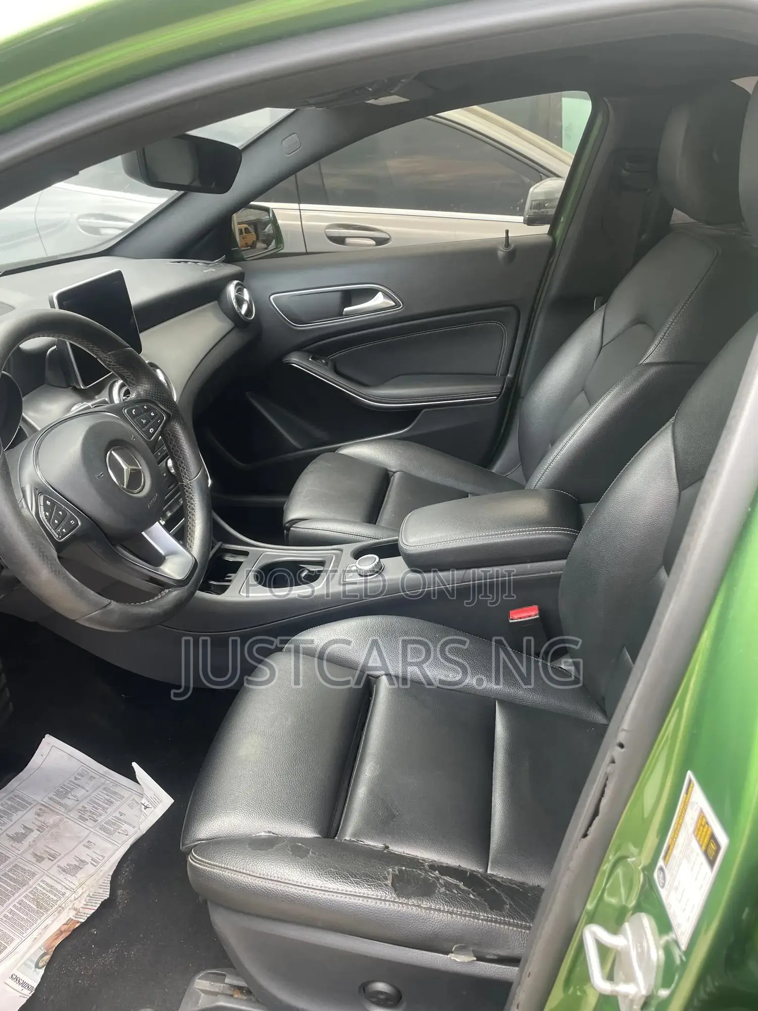 Mercedes-Benz GLA 250 2017 Green