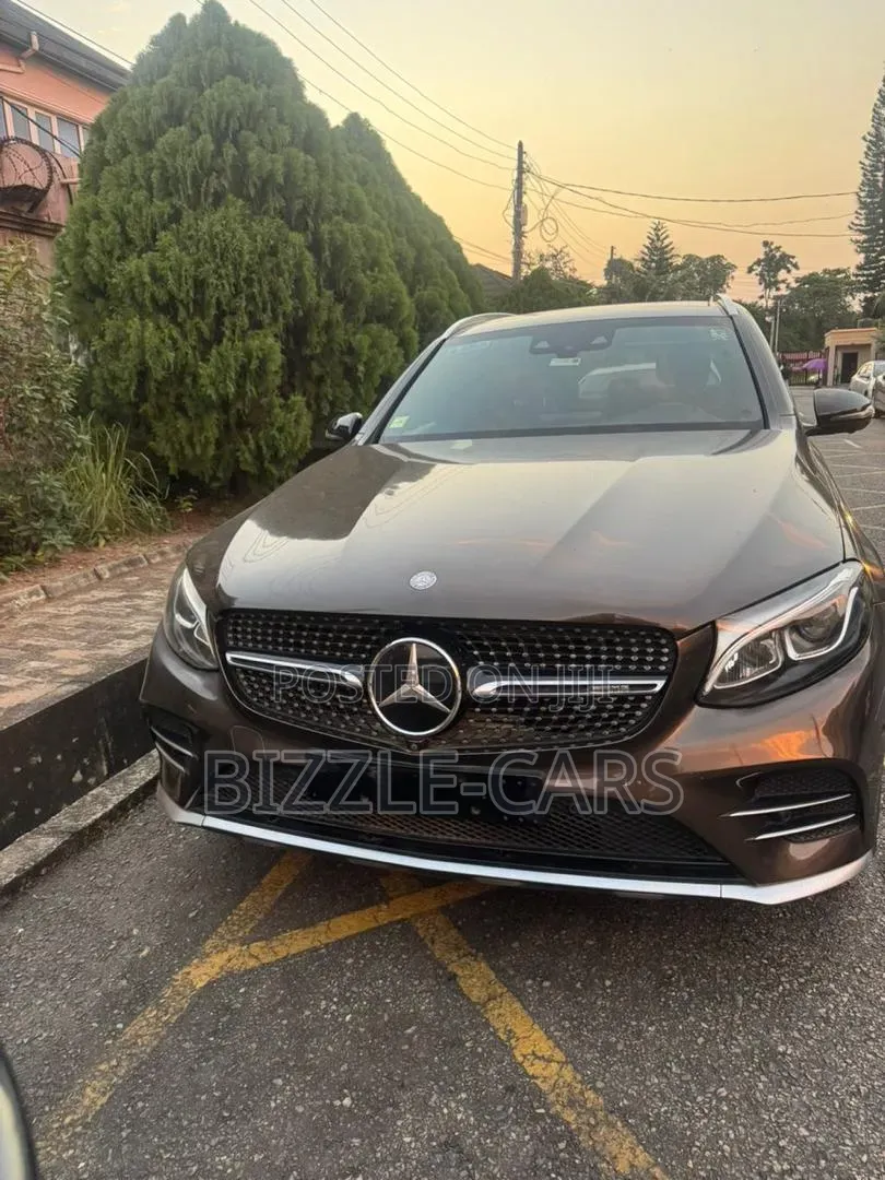 Mercedes-Benz GLC-Class 2017 Brown