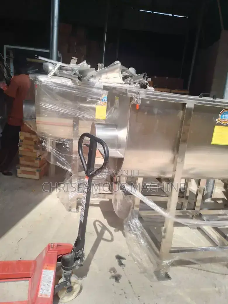 Automatic Powder Mixing Machine