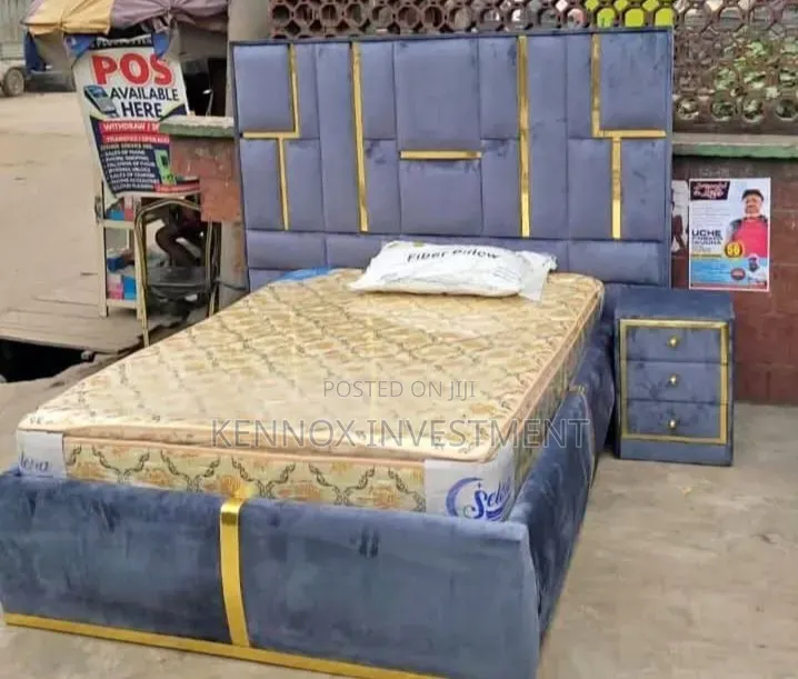 Padded Bedframe (4.5 by 6 With 1 Bedside Drawer)
