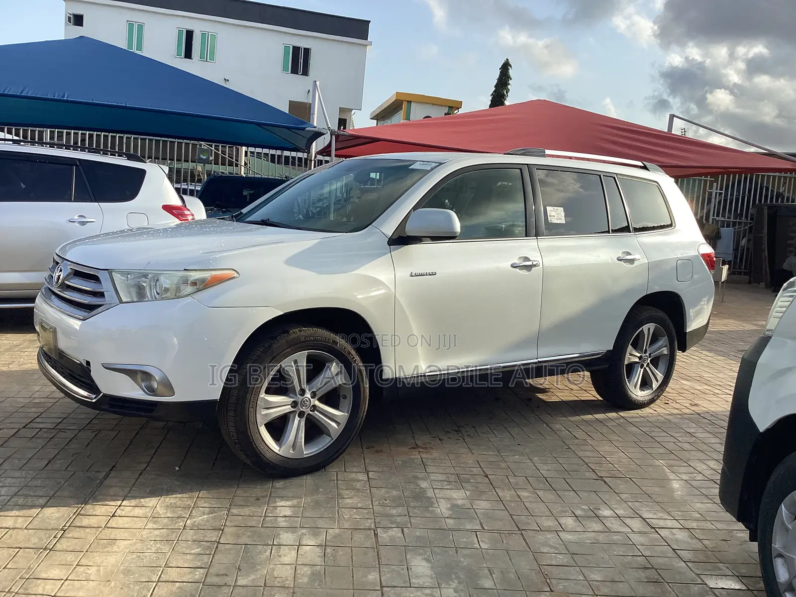 Toyota Highlander Limited 3.5L 2WD 2013 White