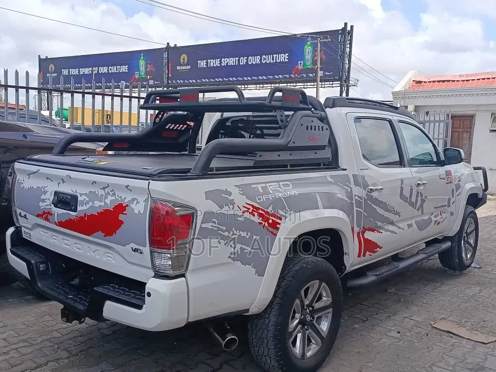 Toyota Tacoma Limited 2017 White