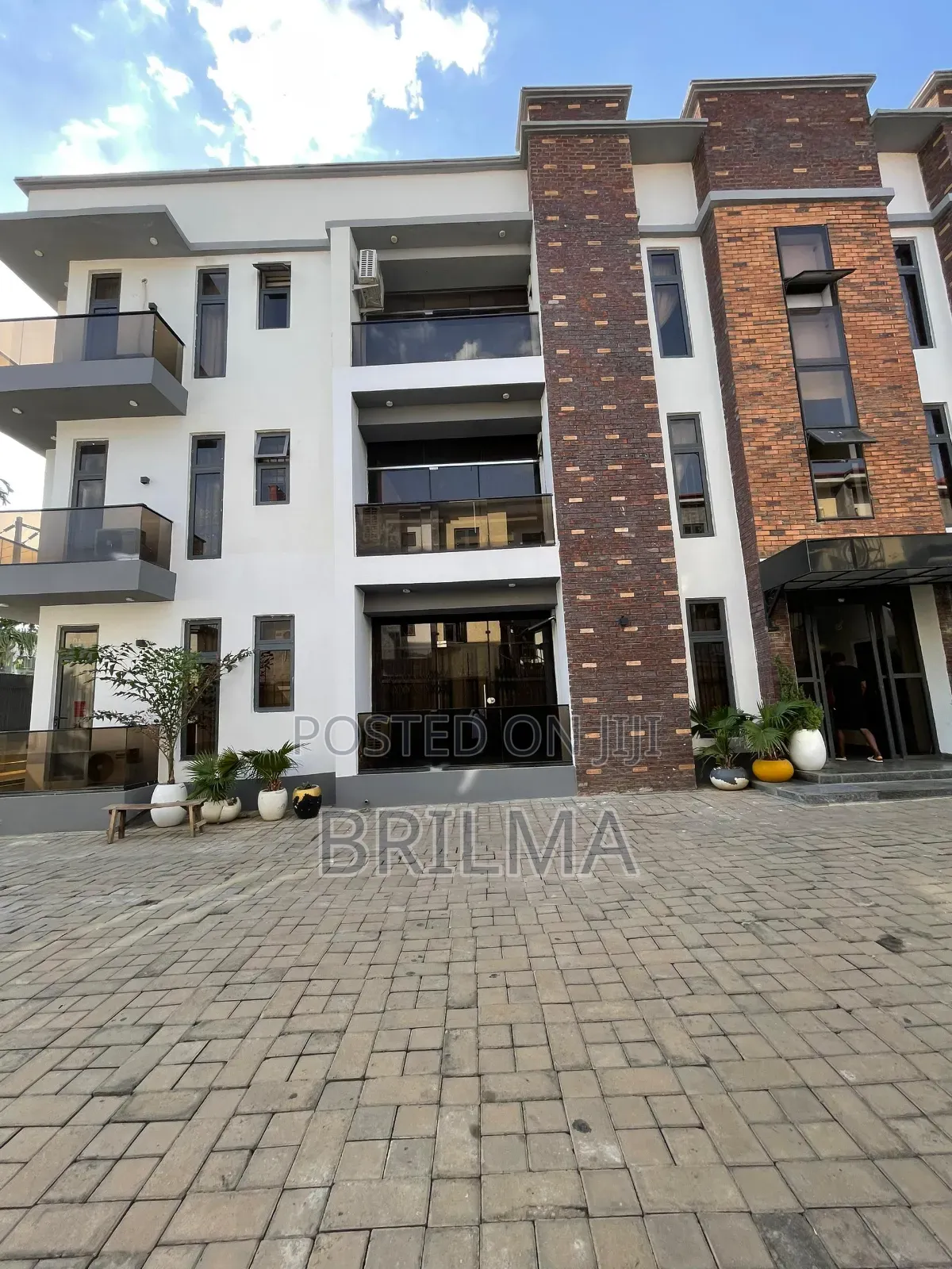 2 Bedroom Flat in Jahi for Short Let