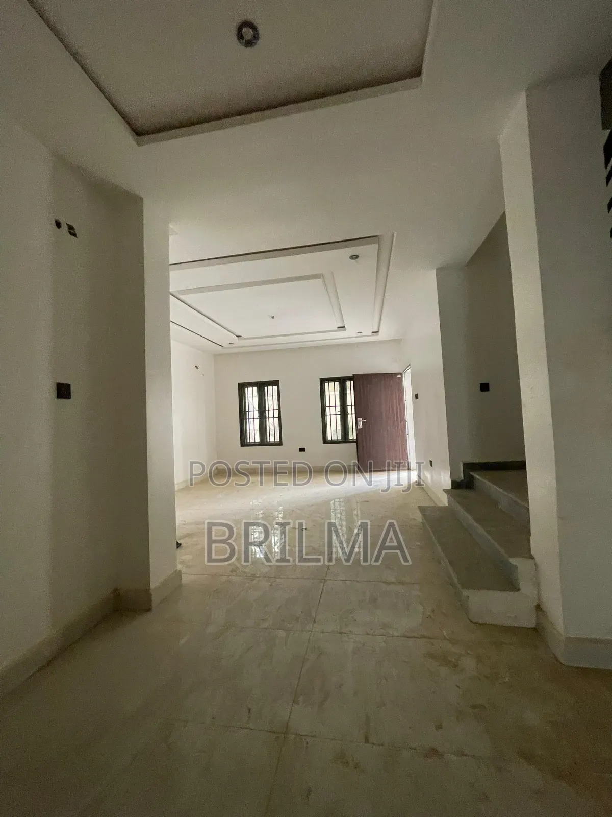 4bdrm Duplex in Jahi for sale