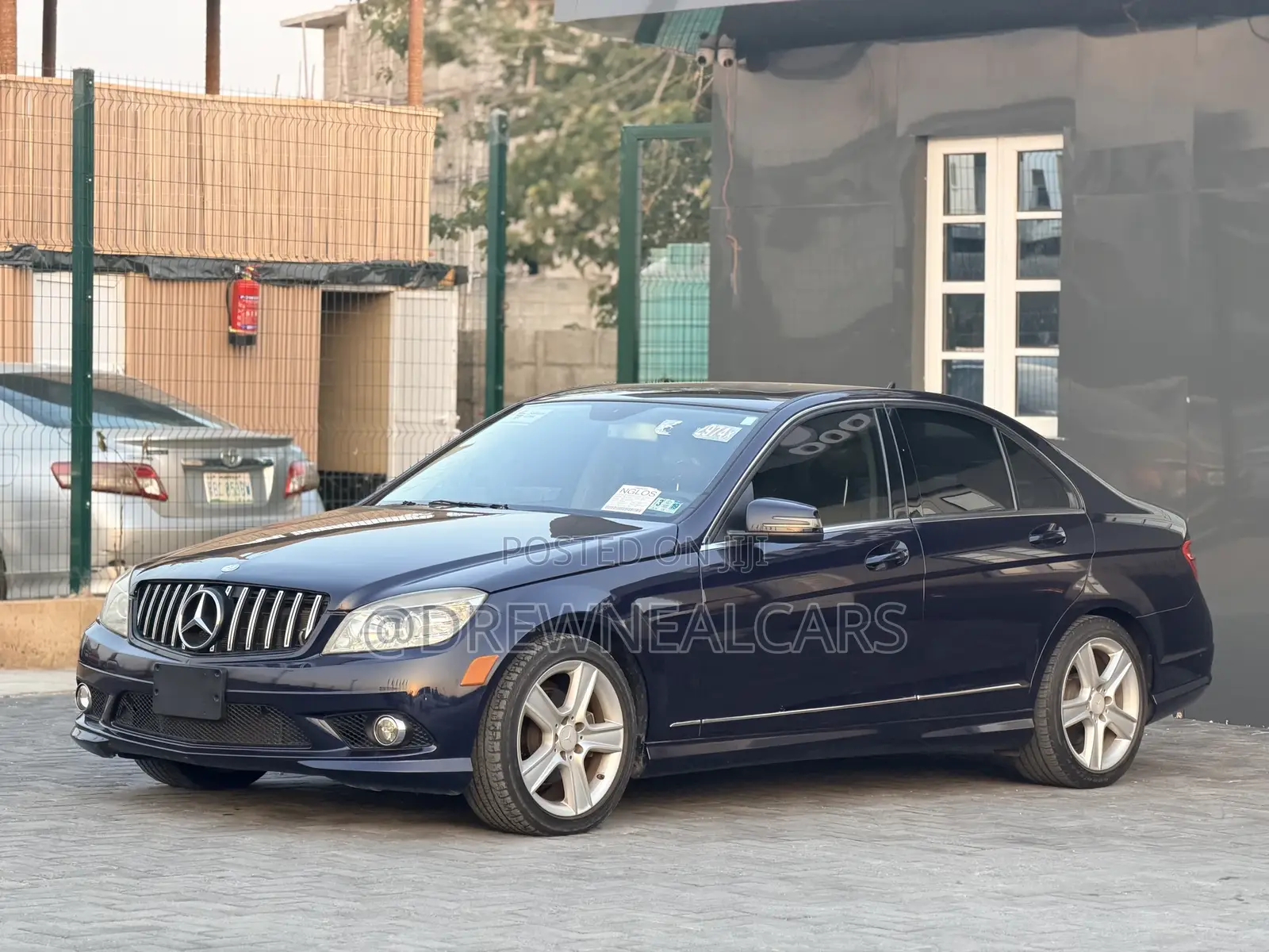 Mercedes-Benz C300 2010 Blue