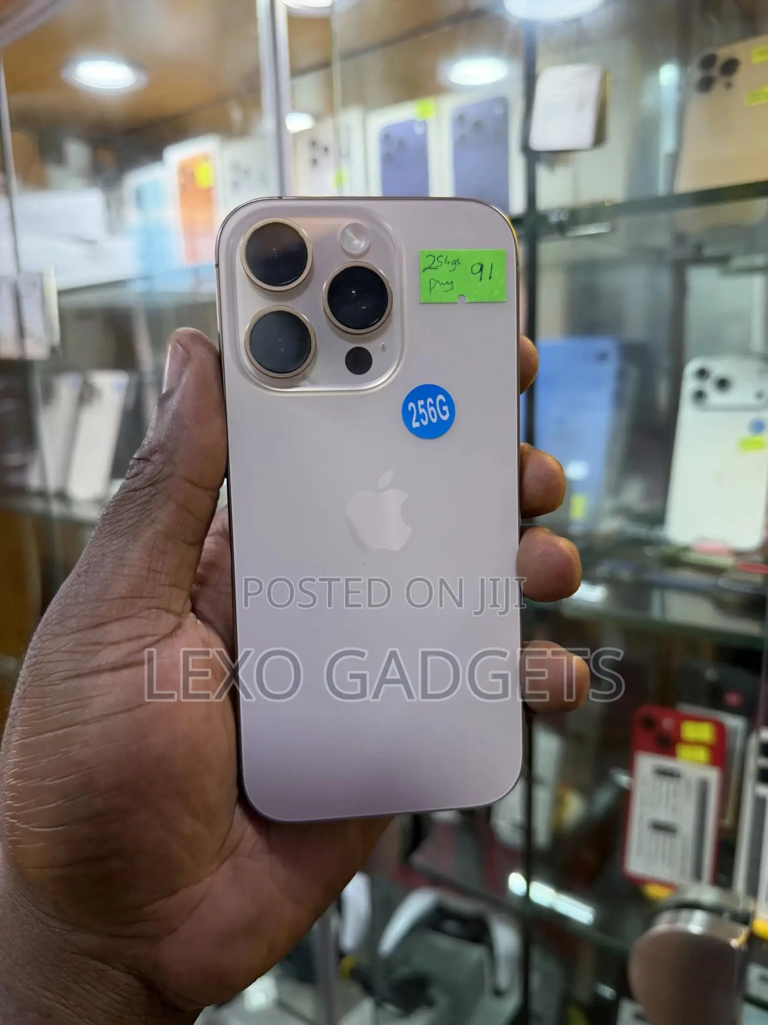 Apple iPhone 16 Pro 256 GB Gold