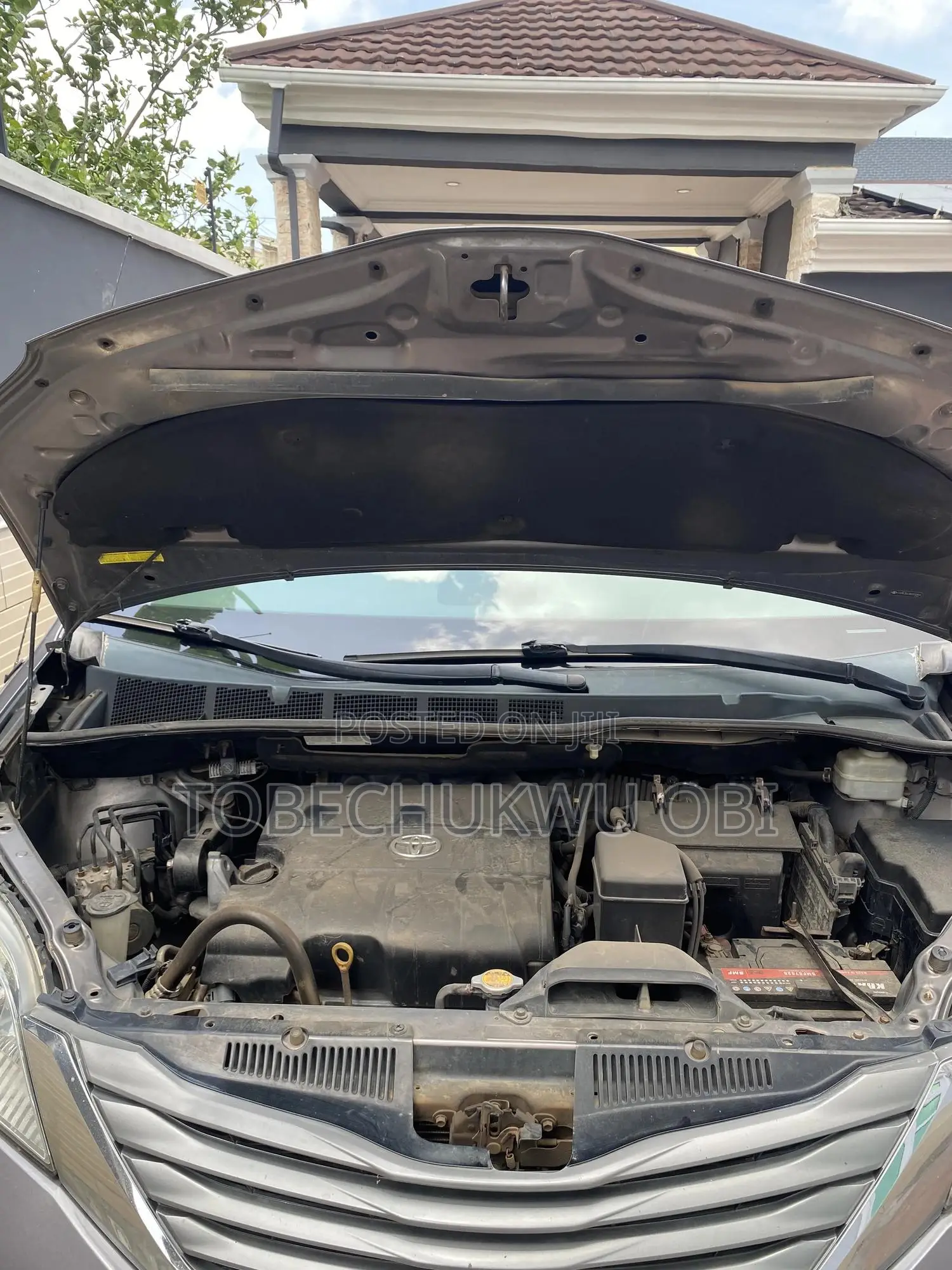 Toyota Sienna XLE 7 Passenger 2012 Gray