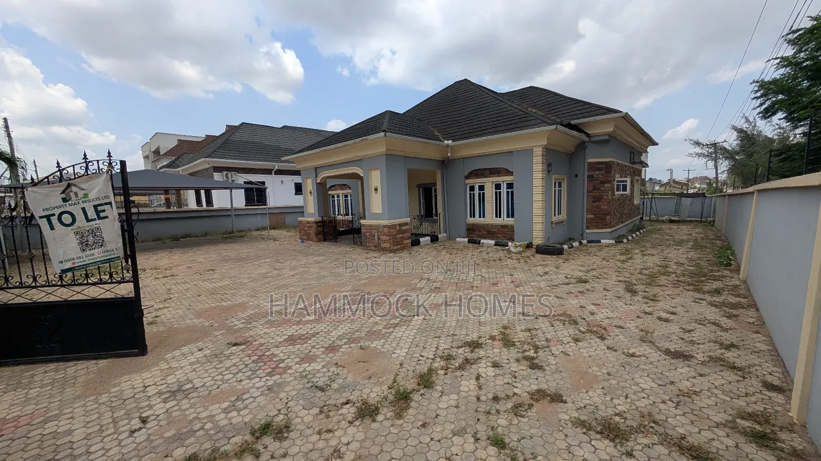 4bdrm Bungalow in Carlton Gate Estate, Akobo for sale
