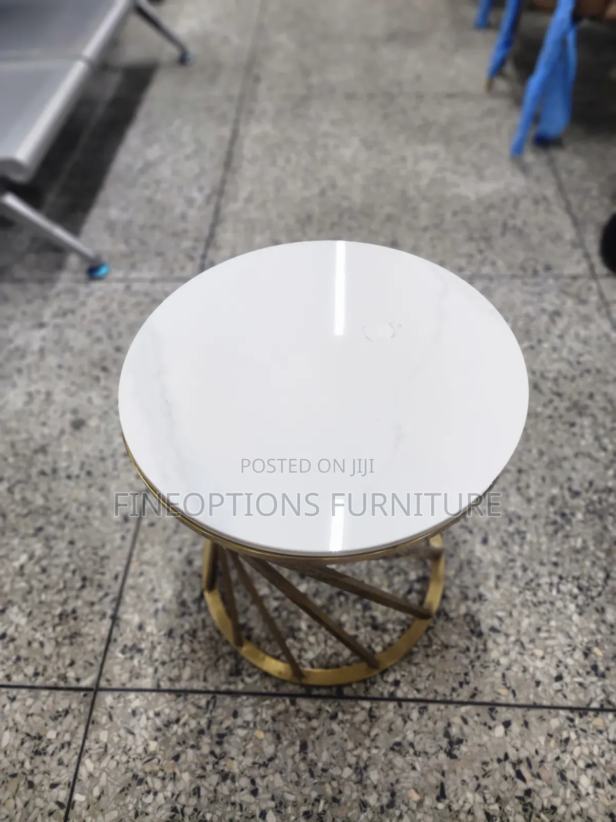 Vortex Stool