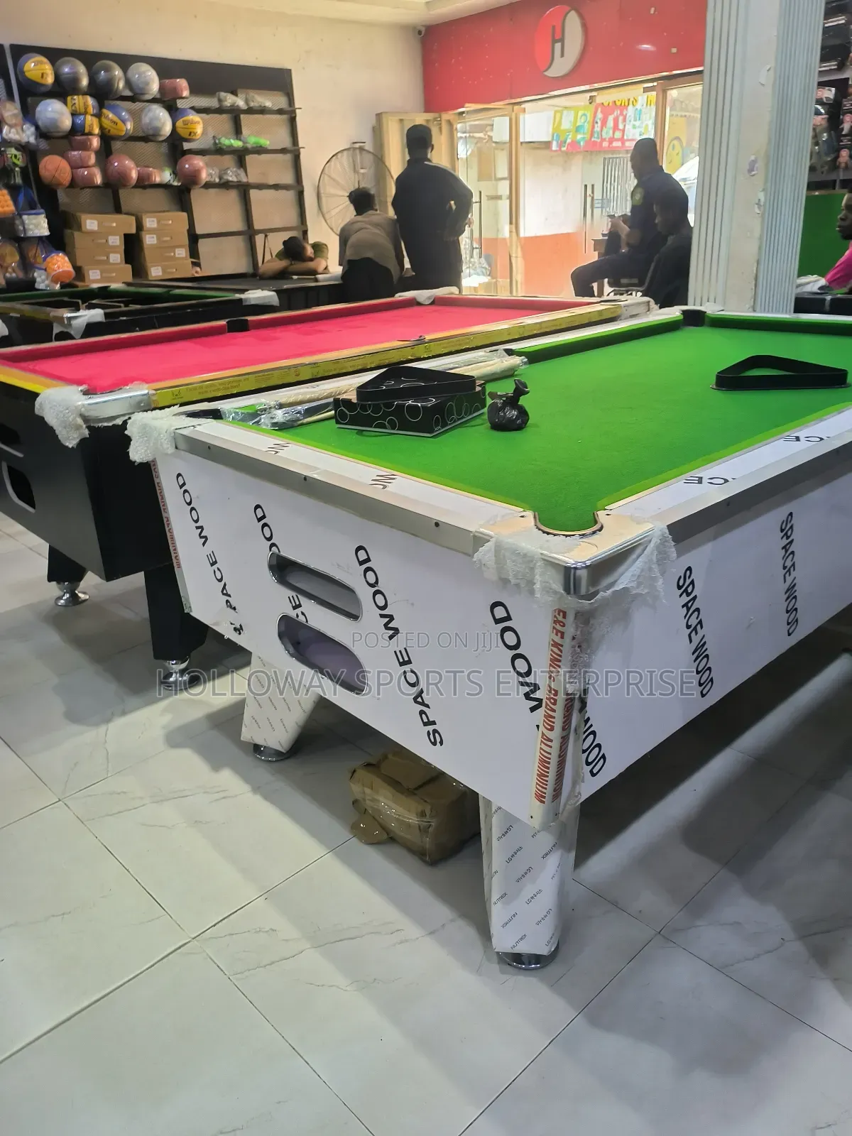 7ft White Gloss Coin and Marble Snooker Board