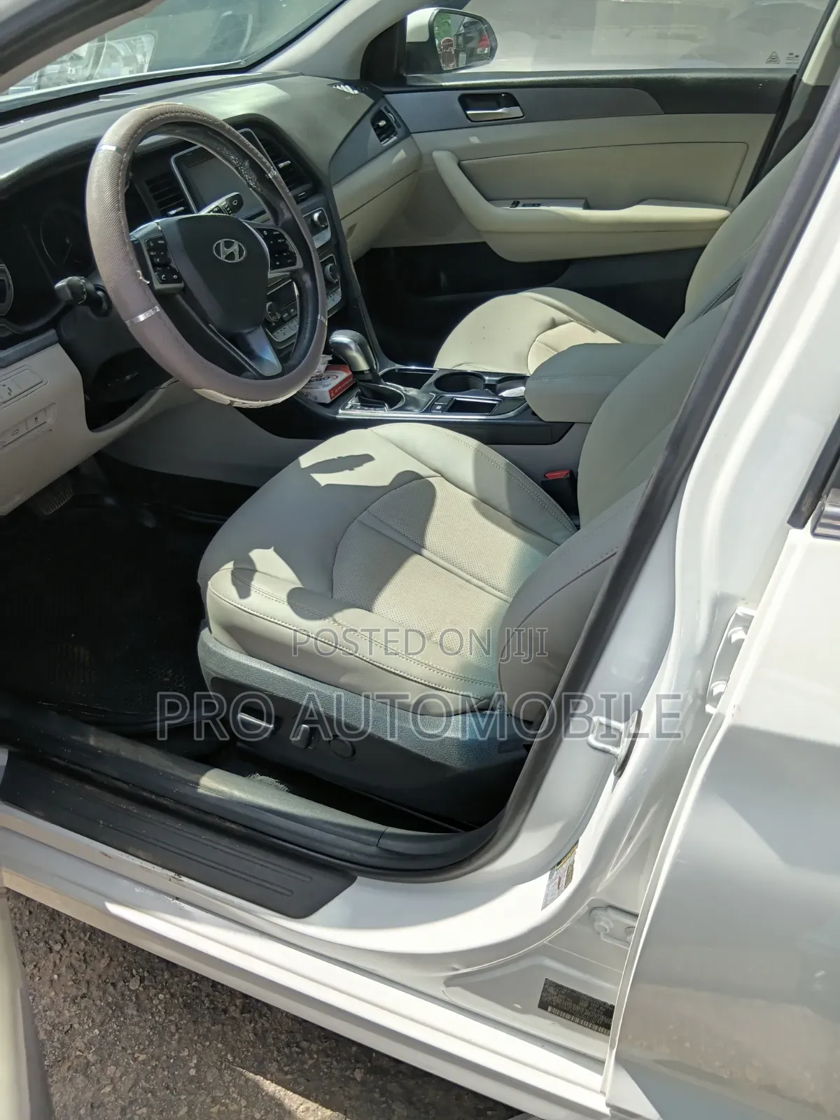 Hyundai Sonata SE 2019 White