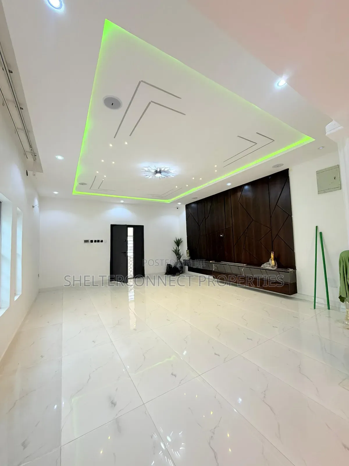 4bdrm Duplex in GRA Phase 1 for sale