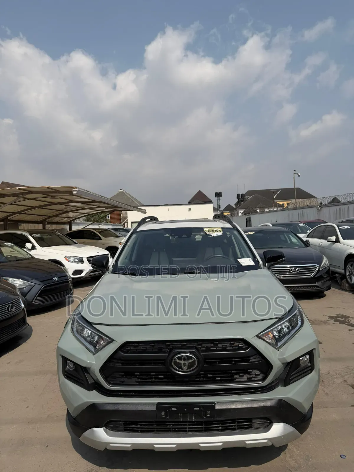 Toyota RAV4 Adventure AWD 2020 Green