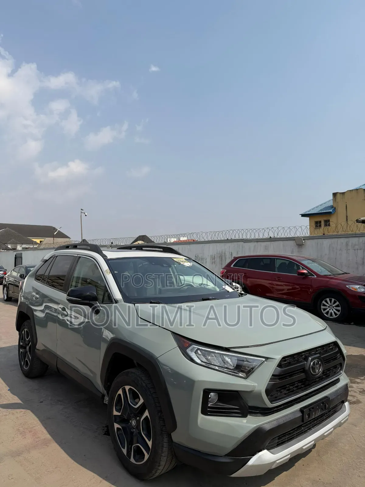 Toyota RAV4 Adventure AWD 2020 Green