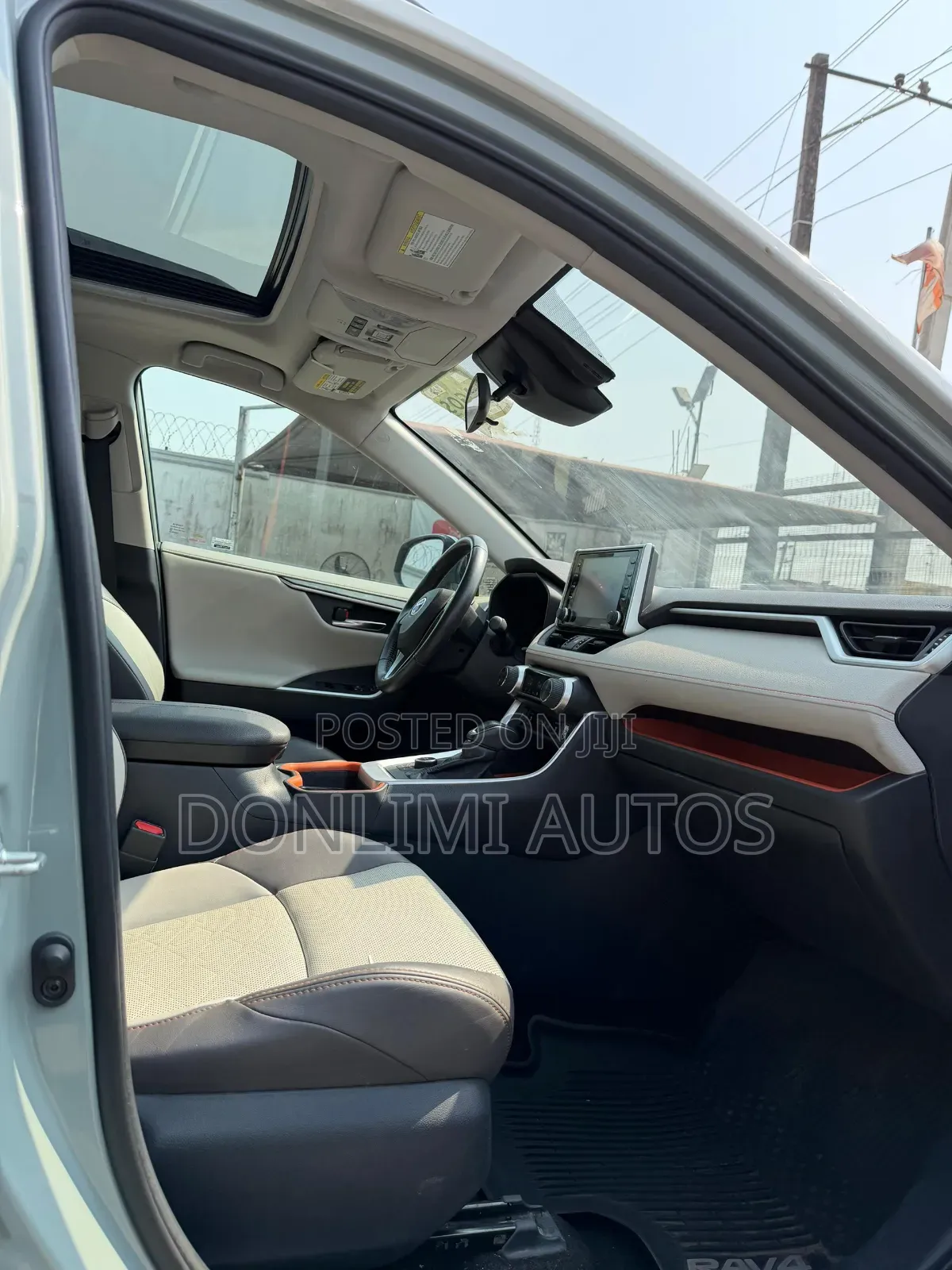 Toyota RAV4 Adventure AWD 2020 Green