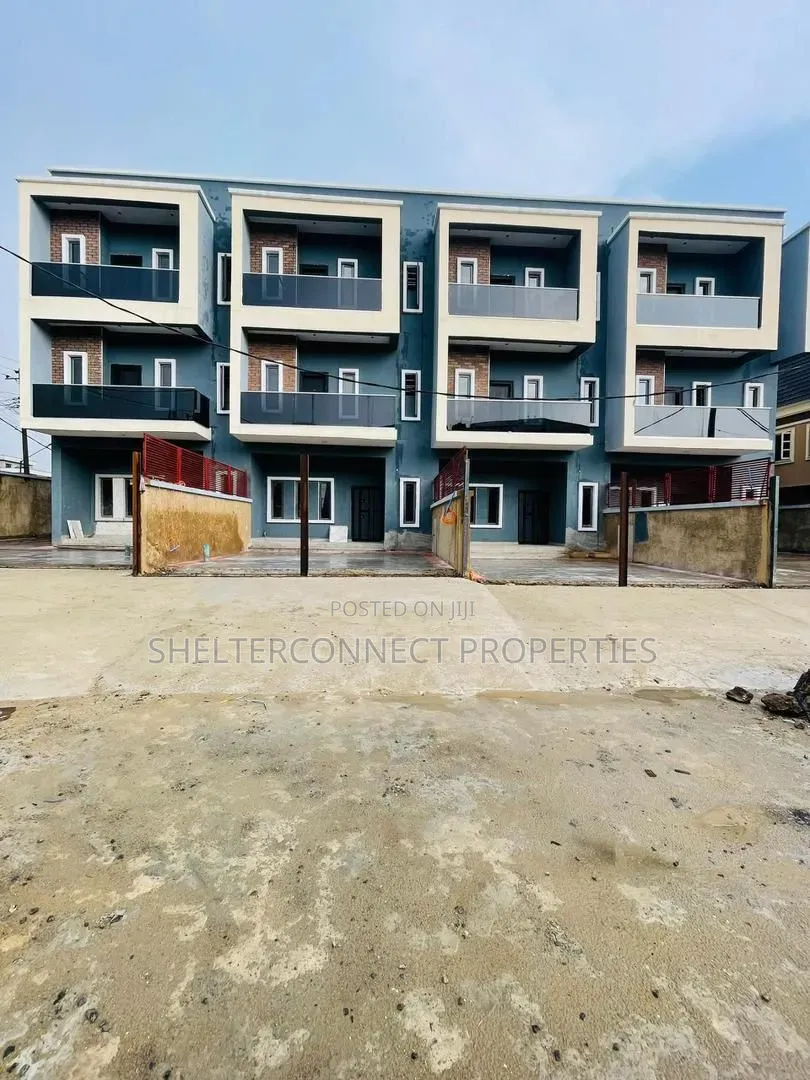 4bdrm Duplex in Adeniyi Jones for sale