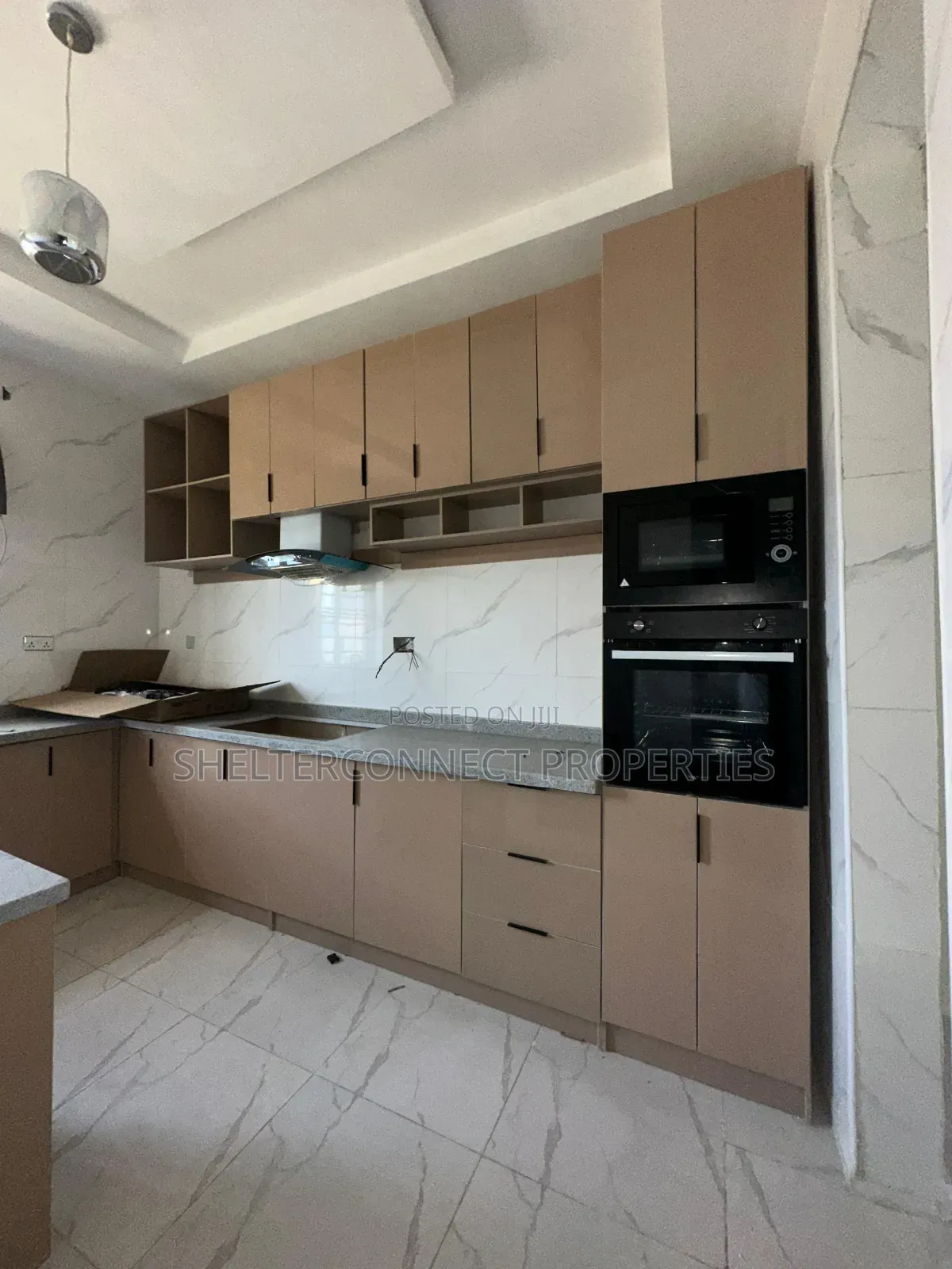 4bdrm Duplex in Lekki Expressway for rent