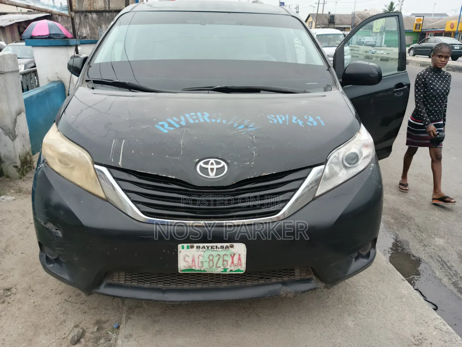 Toyota Sienna XLE 8 Passenger 2012 Black